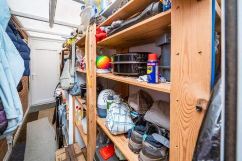STORE