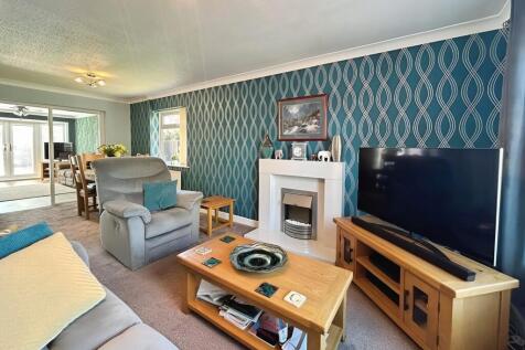 857f2bed-WhatsApp...