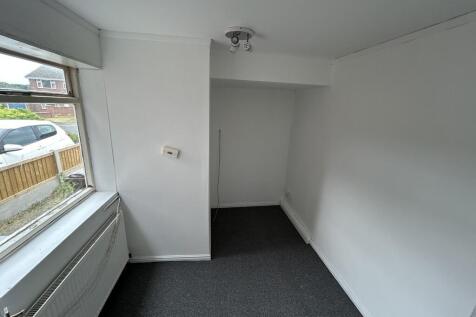 thumbnail_IMG_206...