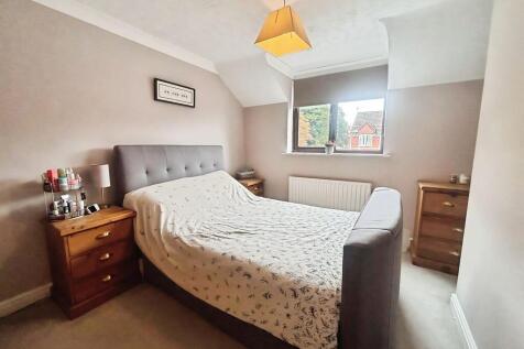 6e32a896-WhatsApp...