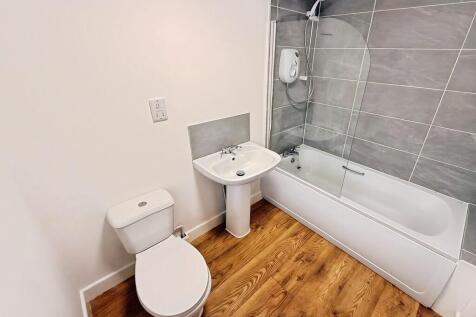 f26eca0f-WhatsApp...