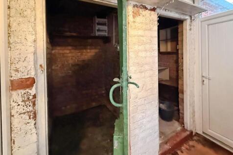 ead3842c-WhatsApp...