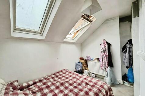 2fa7b3dd-WhatsApp...