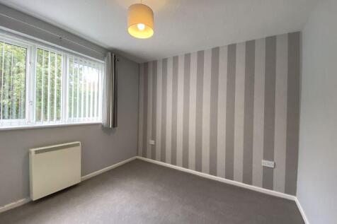 Bedroom 1a