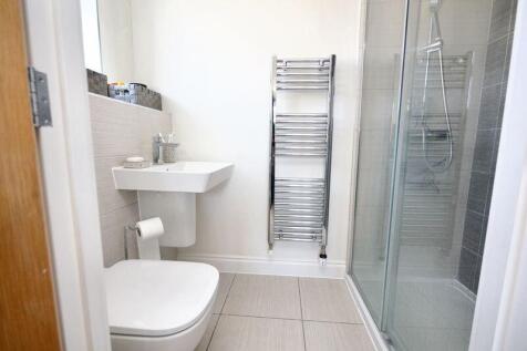 Ensuite bedroom two