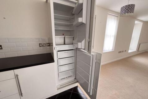 Fridge freezer