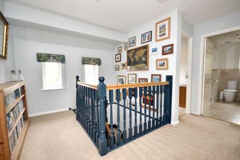 First floor landing