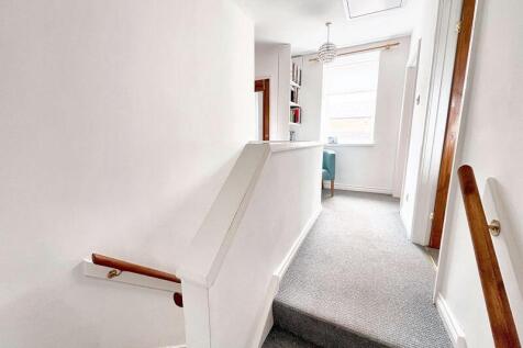 First floor landing