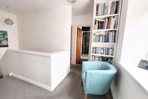 First floor landing