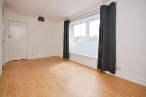 Studio lounge bedroom