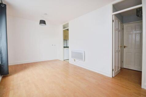 Studio lounge bedroom