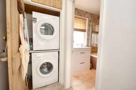 Laundry cupboard