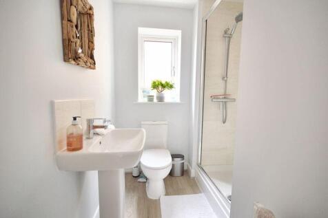 Bedroom two ensuite