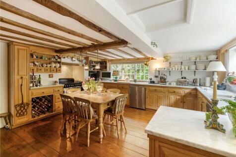 Kitchen/Breakfast Rm