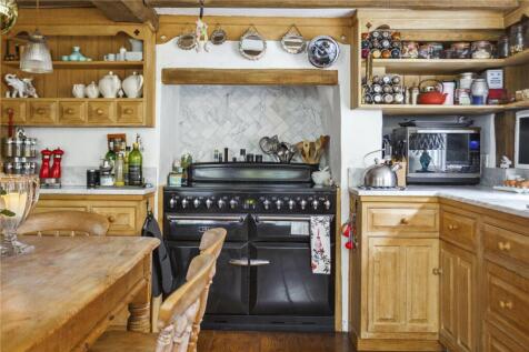 Kitchen Feature