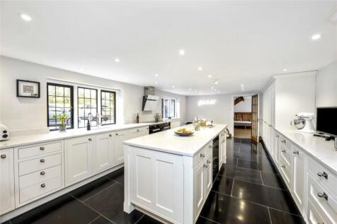 Kitchen/Breakfast