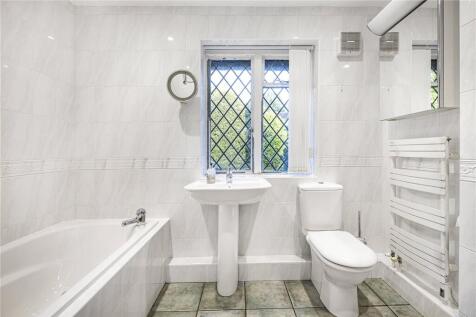 Ground Flr Bathroom