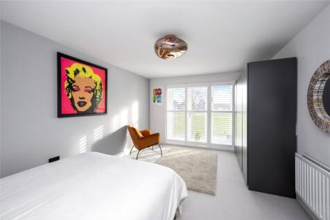 Bed Three/Reception
