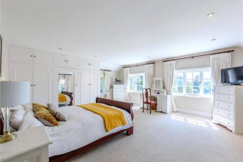 Prinicpal Bedroom
