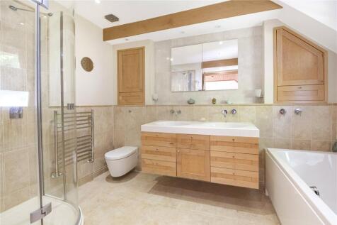 Bedroom Two En Suite