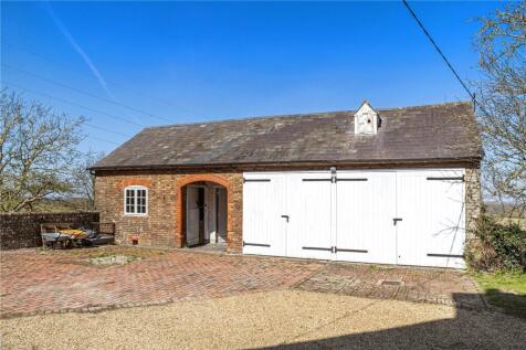 Garage/ Workshop