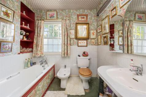 Bedroom One En Suite