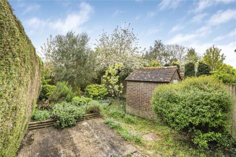 Part-Walled Garden