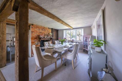 Dining Area/Snug