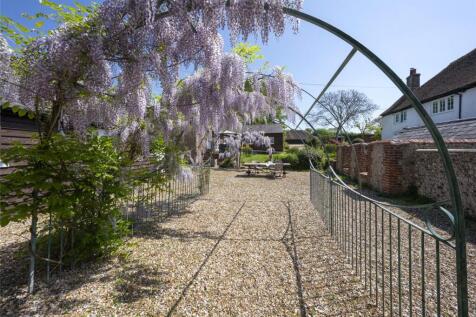 Wisteria Walk