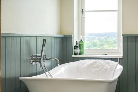 En Suite Detail