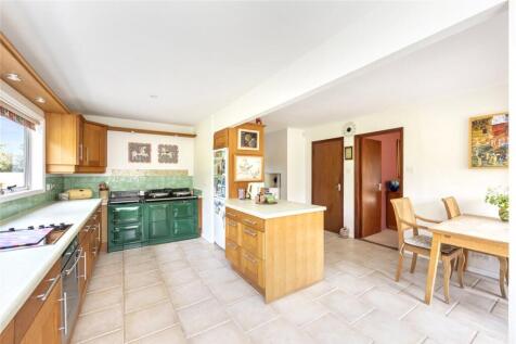 Kitchen/Breakfast Rm