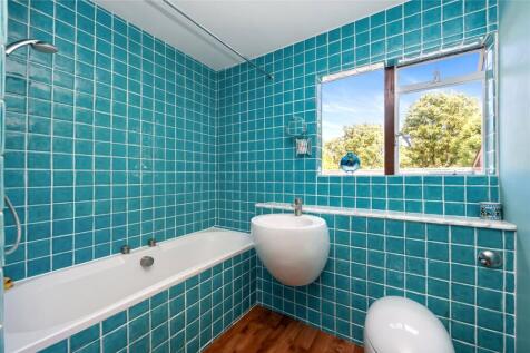 Bedroom One En Suite