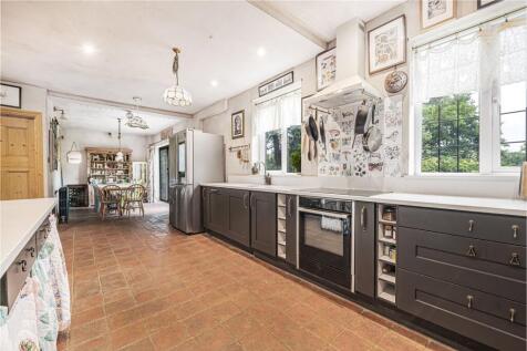 Kitchen/Dining