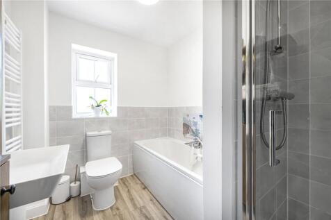 Family Bathrom
