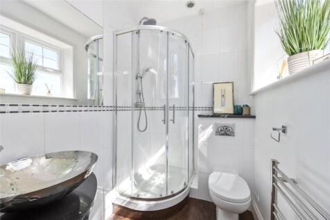 Bedroom One En Suite