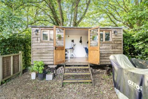 Shepherd&#39;s Hut