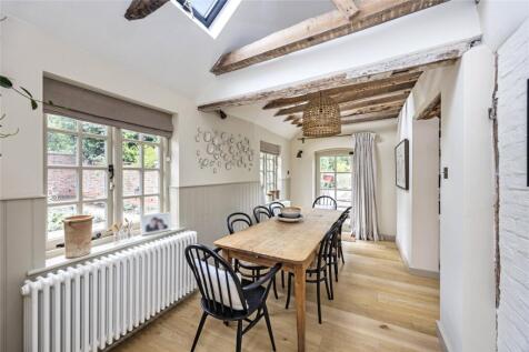 Breakfast Room