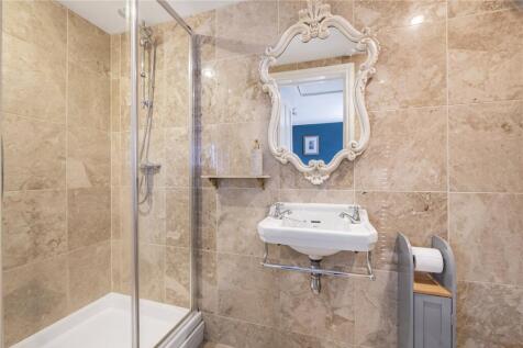 Bedroom Five En Suit