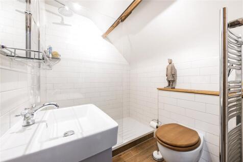 Bedroom One En Suite