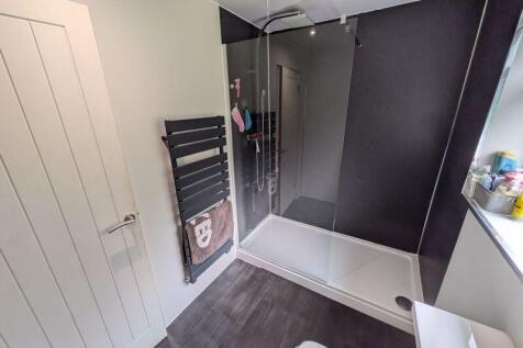 Shower Room 2