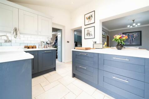kitchen-4.jpg