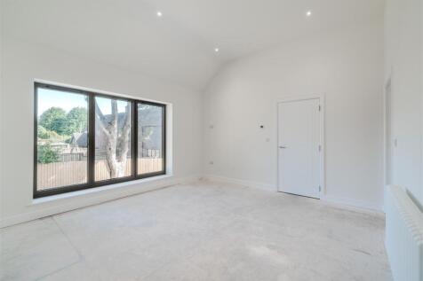 Bedroom1-5.jpg