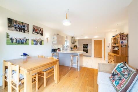 Kitchen-4.jpg
