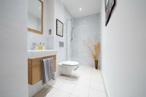 Downstairs shower room.jpg