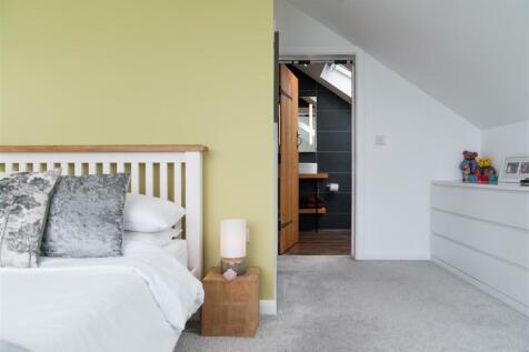 Bedroom 3-11.jpg