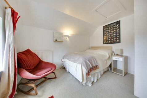 Bed4.jpg