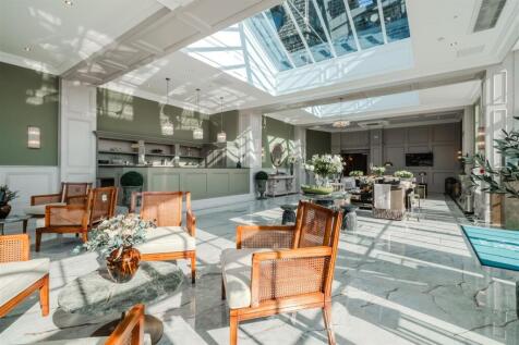 Orangery-2.jpg