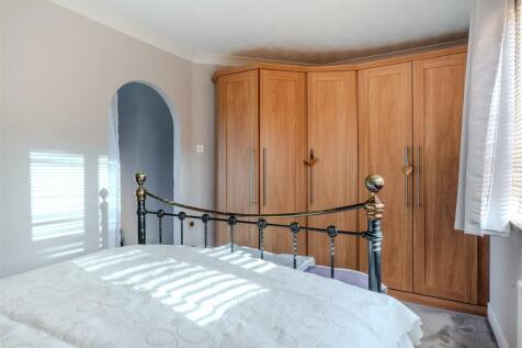 Bedroom 3-4.jpg
