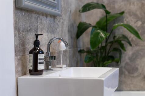 Bathroom-2.jpg