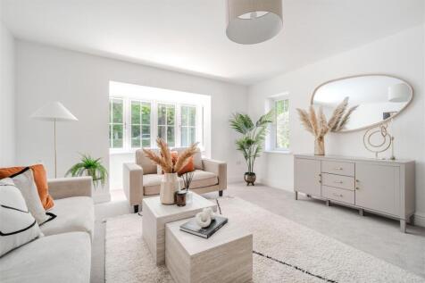 Living Room-3.jpg